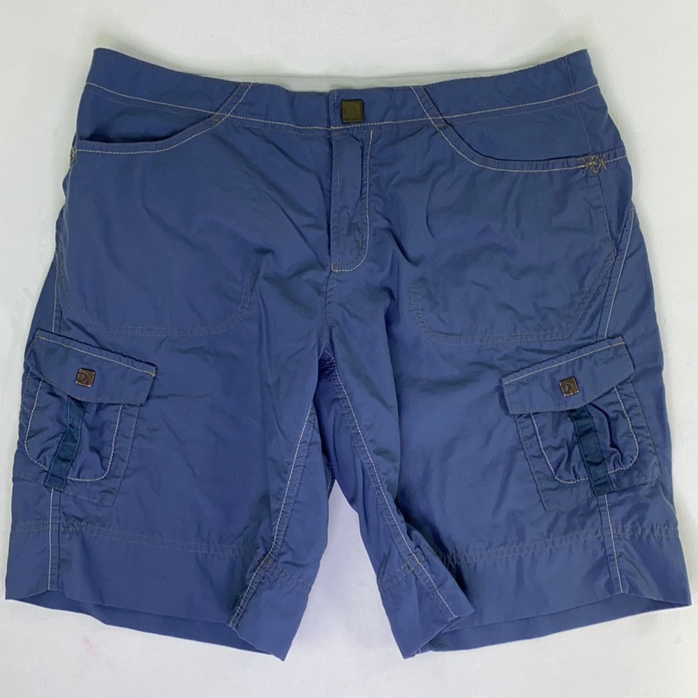 Mountain Hardwear Cargo Style Bermuda Shorts